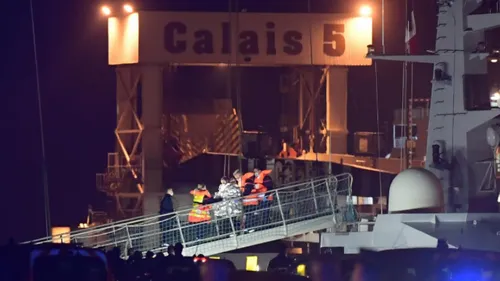 Naufrage de migrants à Calais : l’Etat va prendre en charge...